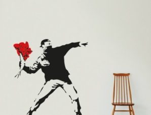 The flower thrower, Banksy, Αυτοκόλλητα τοίχου, 80 x 81 εκ.